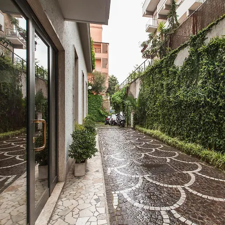 B&B Home Vatican City